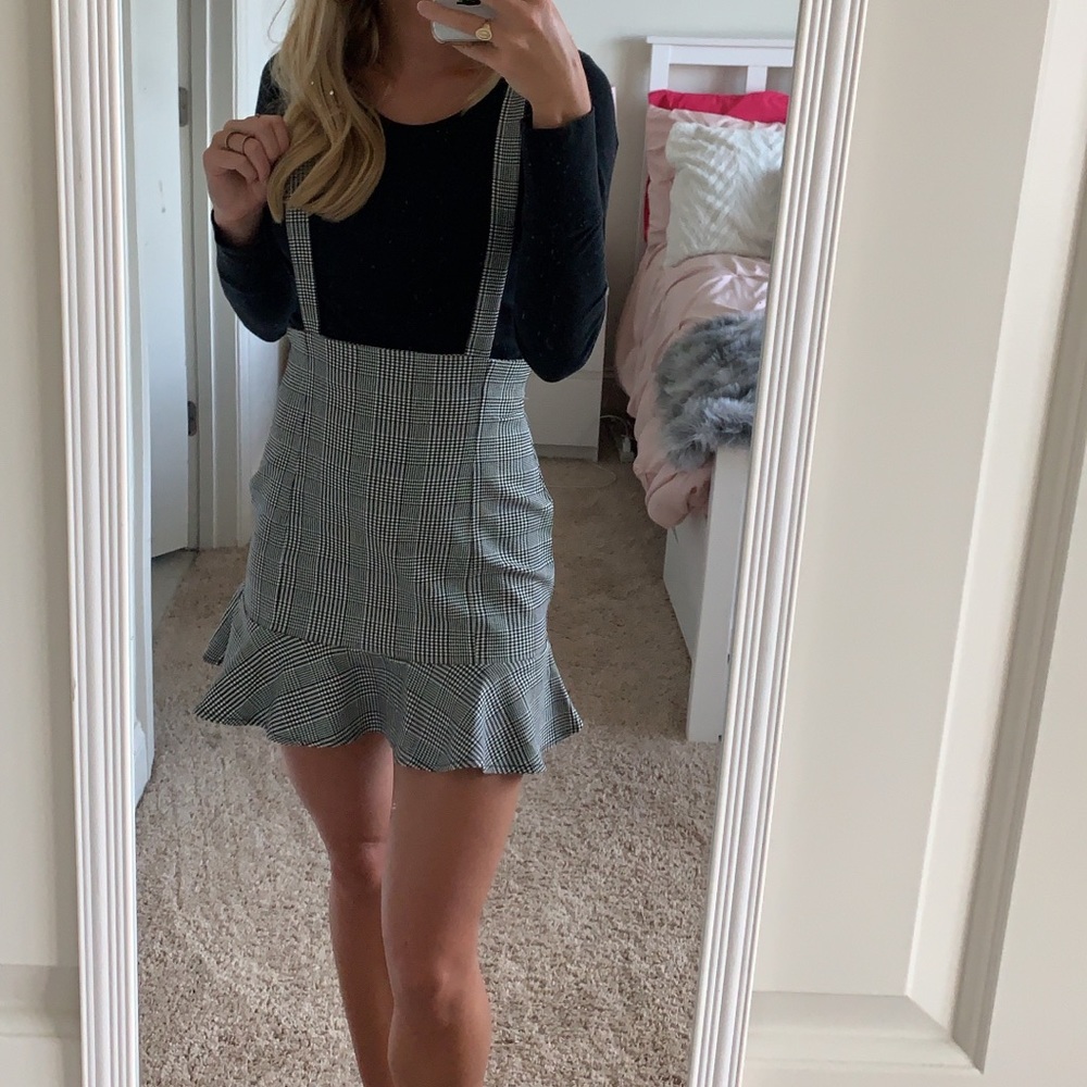 Overall dress